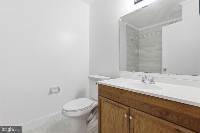 Building Photo - 1242 Liberte Ct