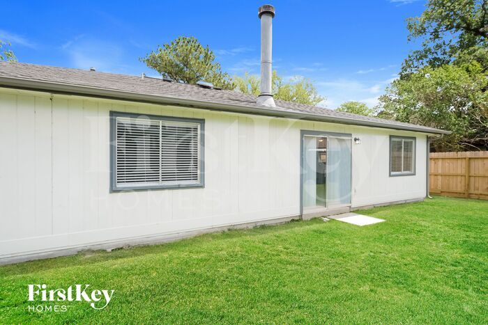 Building Photo - 28819 Raestone St