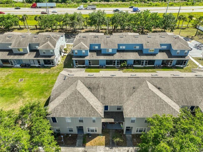 Building Photo - 6713 Lake Rochester Ln