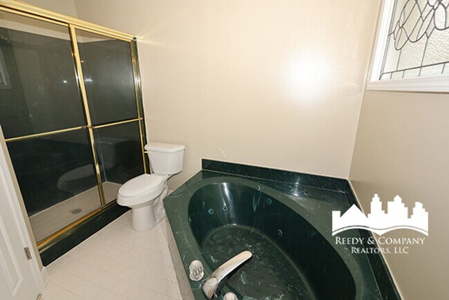 Building Photo - 2189 Rocky Stream Dr