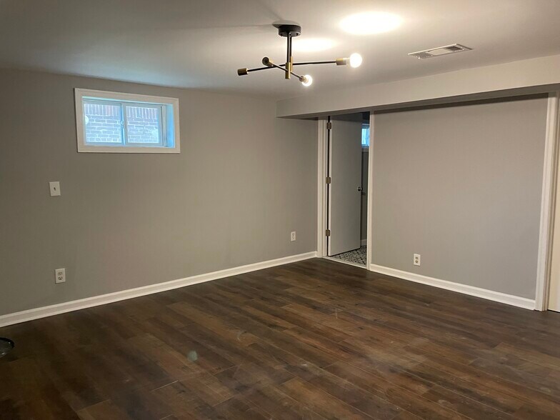 Finished Basement - 302 S Courthouse Rd