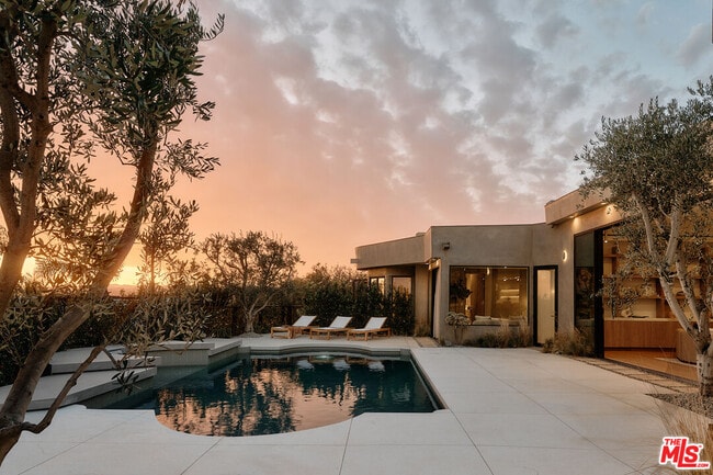 Building Photo - 1705 Carla Ridge