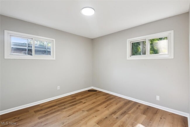 Building Photo - 6411 Nelwood Rd