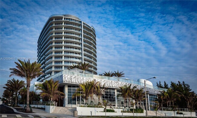 Building Photo - 701 N Fort Lauderdale Beach Blvd