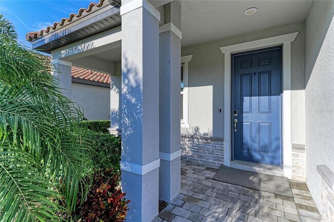 Building Photo - 13827 Green Hammock Pl