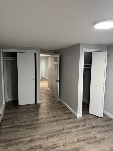 Downstairs bedroom - 29 Beechmont St