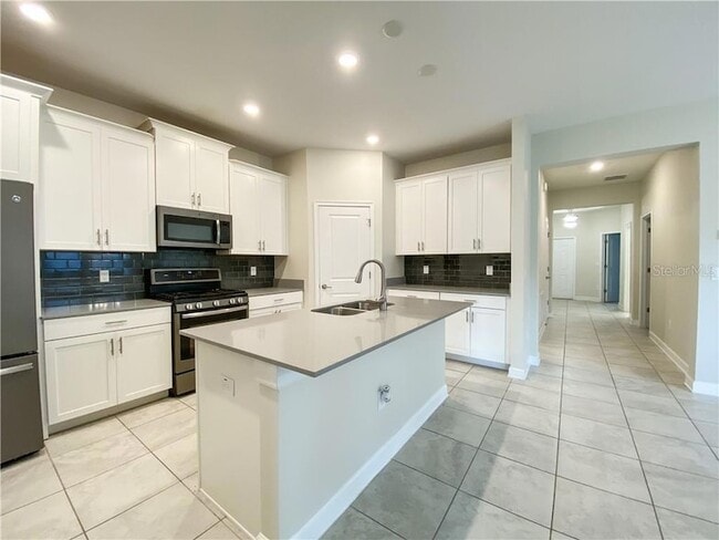 Building Photo - 15257 Night Heron Dr