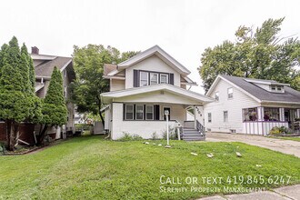 Building Photo - 4209 Eastway-