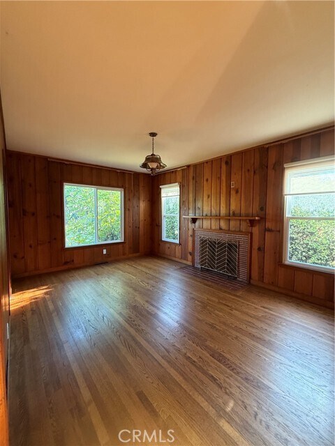 Building Photo - 2325 Las Lunas St