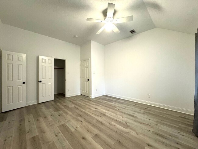 Building Photo - 3265 Jessica Ct