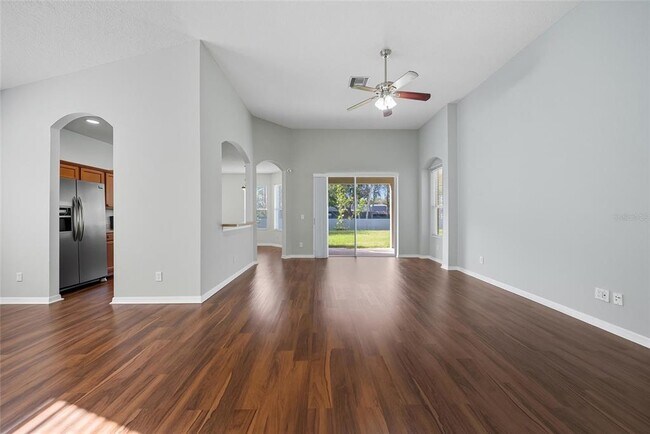 Building Photo - 8630 Sandy Plains Dr