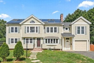 Building Photo - 11 Garrison Rd
