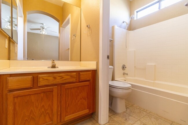 Building Photo - Live in Style and Convenience - 2BR/2BA wi...