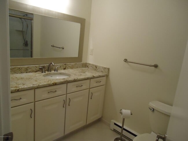 Building Photo - 142 Cross Slope Ct