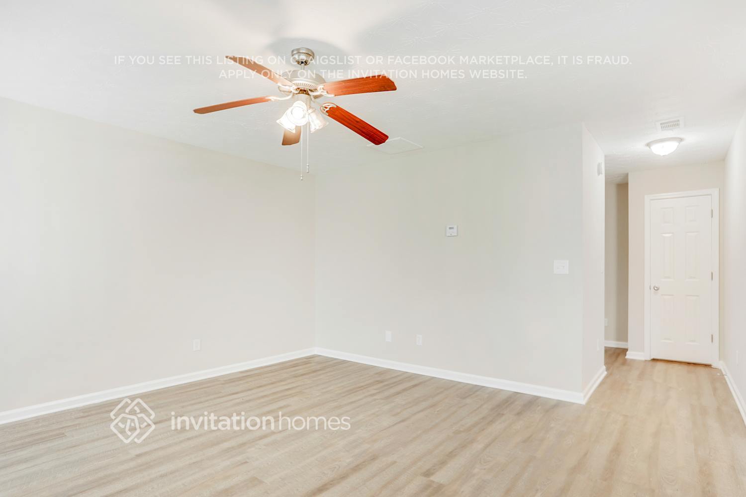 Building Photo - 2871 Two Lakes Cir