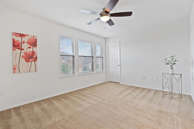Building Photo - 7609 Ballydawn Dr