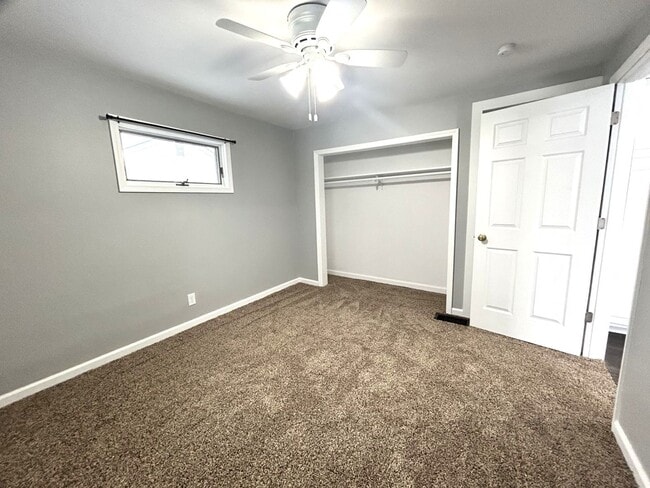 Building Photo - 2941 S 10th St