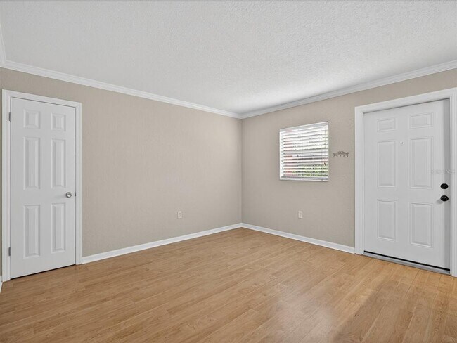 Building Photo - 2507 E Central Blvd