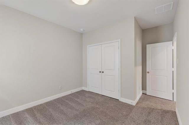 Building Photo - 733 Fencerow Trl