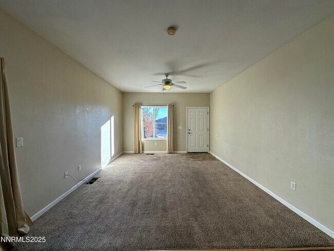 Building Photo - 387 Orrcrest Dr