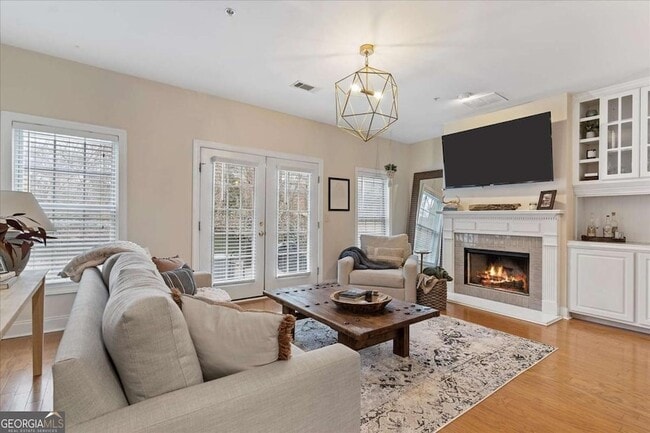 Building Photo - 1168 Stephens St