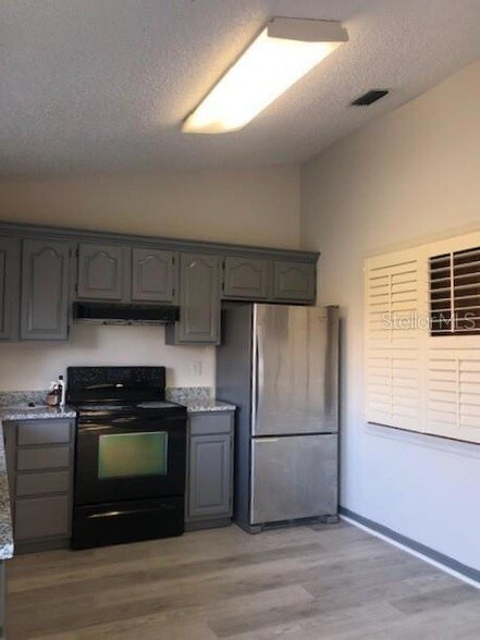 Building Photo - 3157 Utah Dr