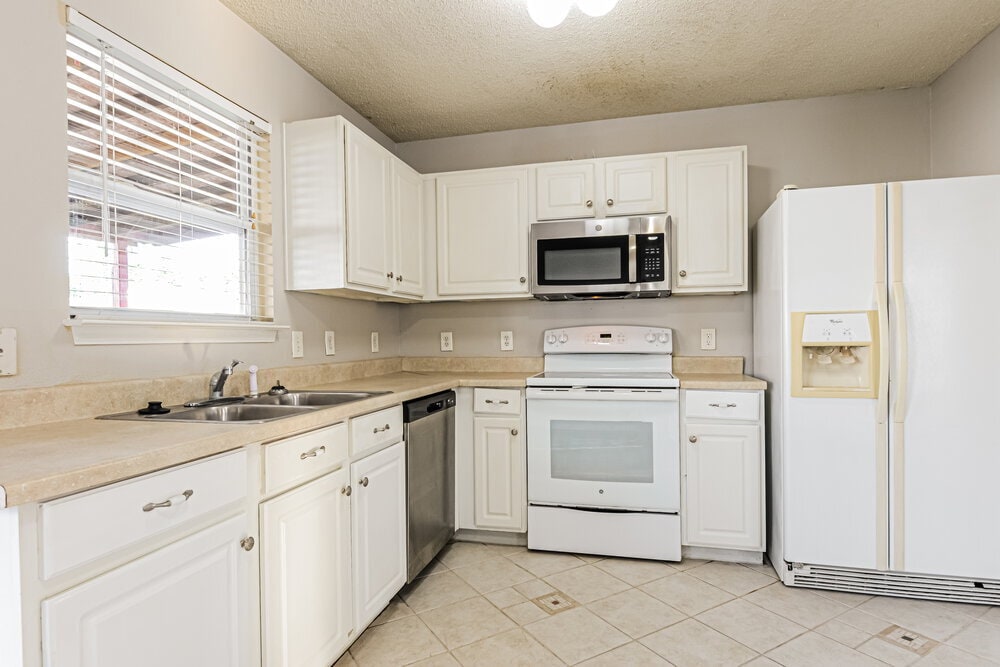 Building Photo - 13277 N Etna Green Dr