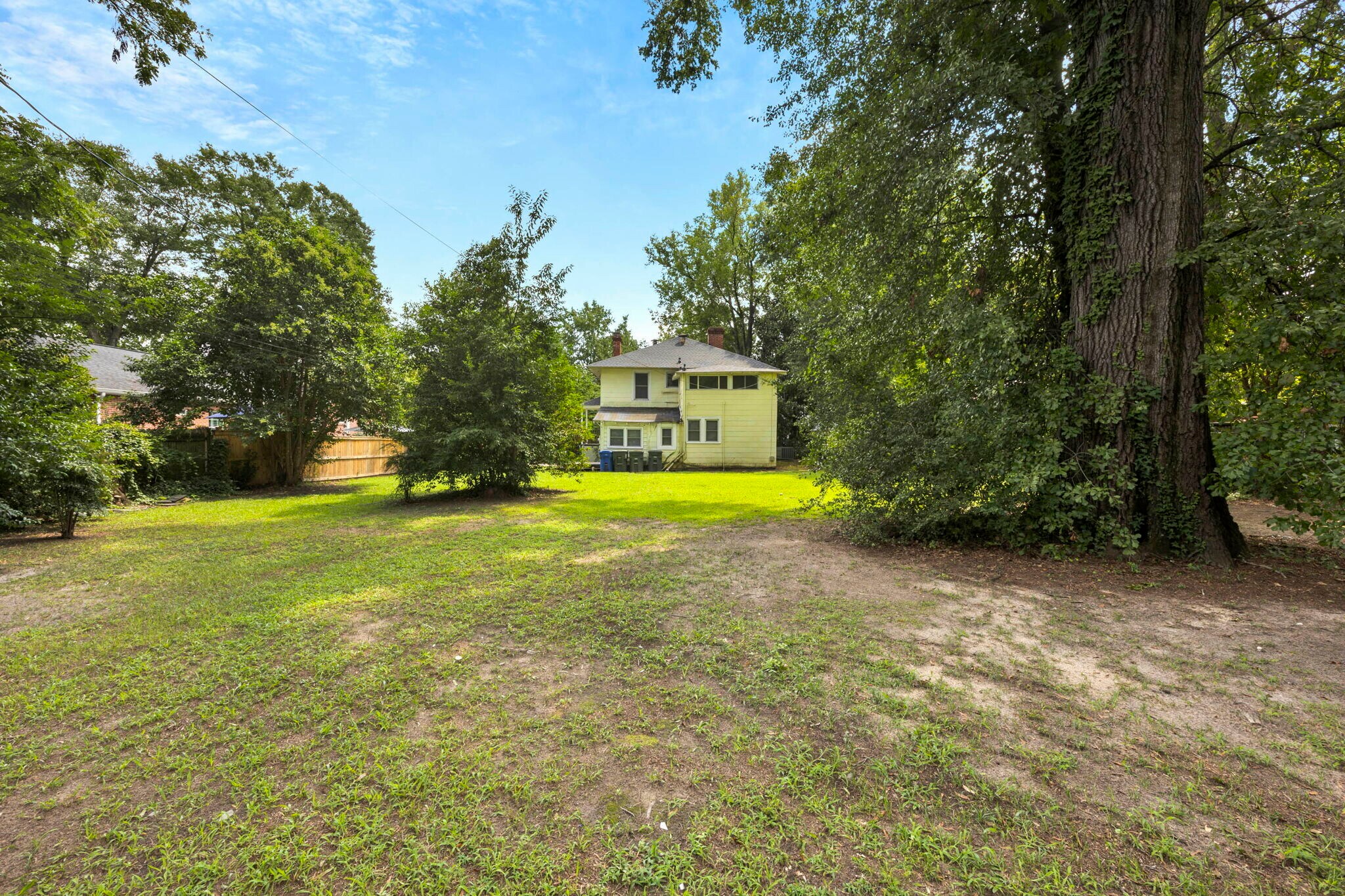 Building Photo - 3125 Heyward St