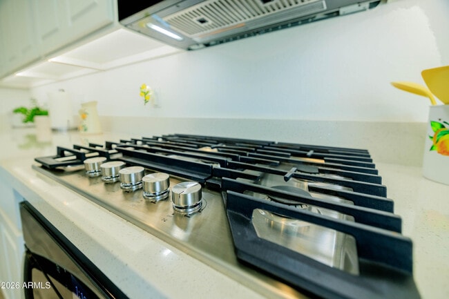 Building Photo - 21513 E Sparrow Dr