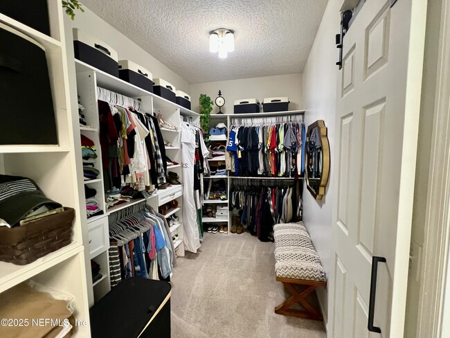 Building Photo - 1420 Creek Point Blvd