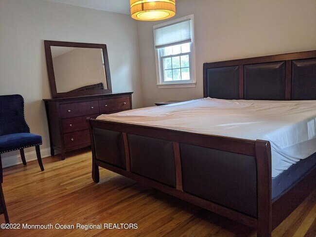 Building Photo - 1304 Franklin Ave