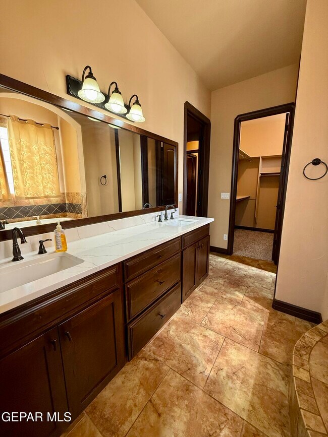 Building Photo - 7331 Brays Landing Drive