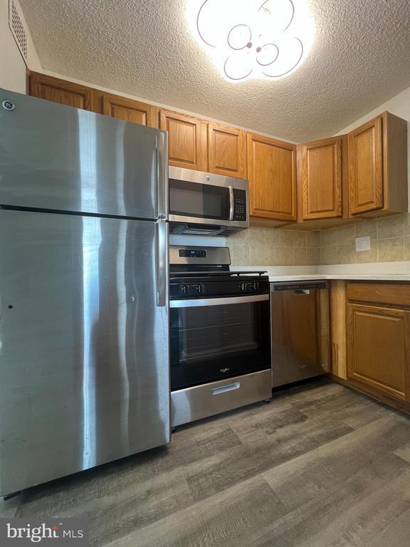 Building Photo - 1225 Martha Custis Dr