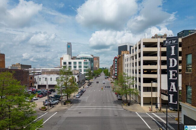 Building Photo - 1801 2nd Ave N