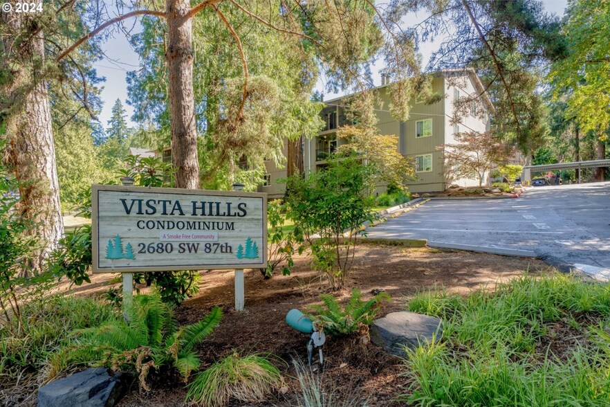 Building Photo - 2680 SW 87th Ave