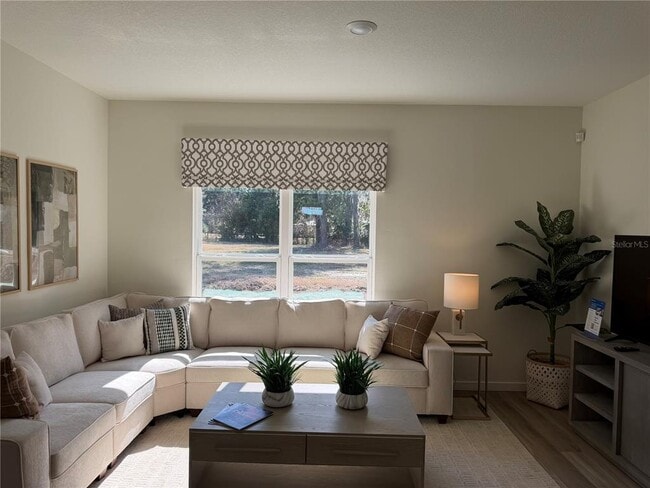 Building Photo - 5326 SW 52nd Ct