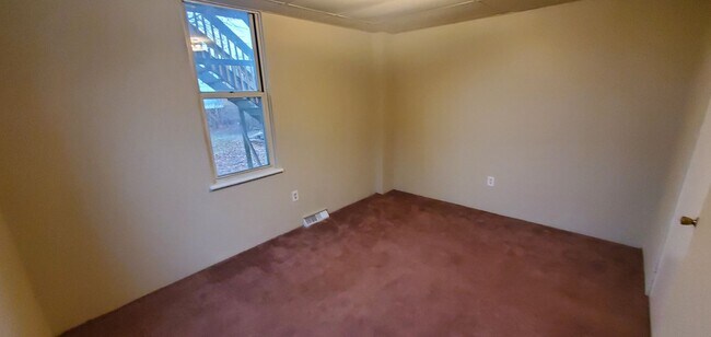 Building Photo - 841 Brackenridge Ave