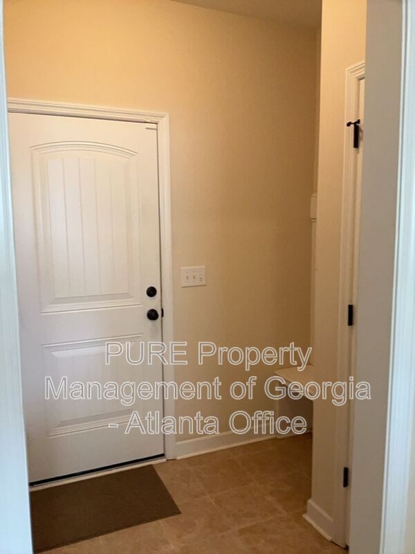 Building Photo - 1650 Tralee Ct