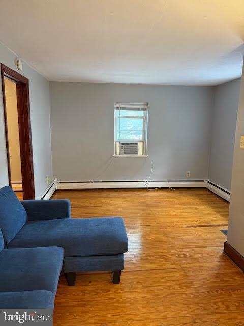 Building Photo - 1 S Cherry Grove Ave