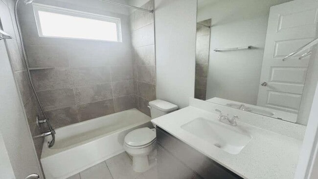 Building Photo - 1305 Goforth Rd