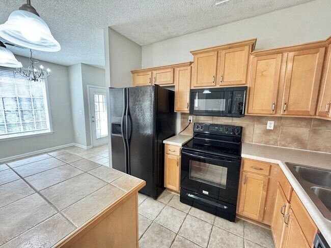 Building Photo - 12240 Longleaf Oak Trail