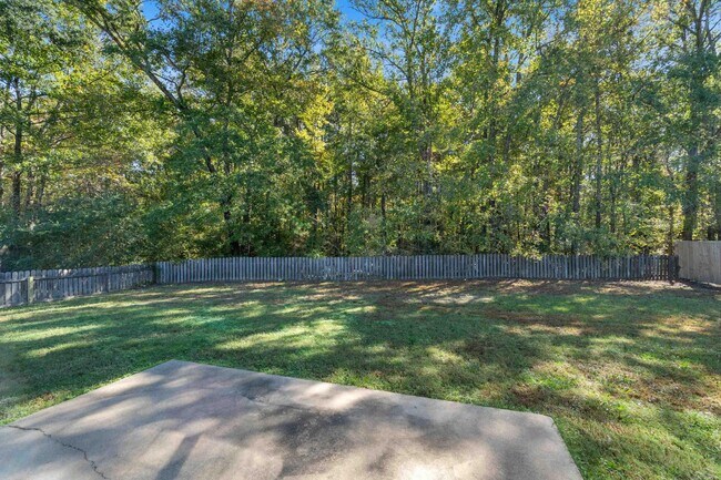 Building Photo - 337 Lamplighter Dr