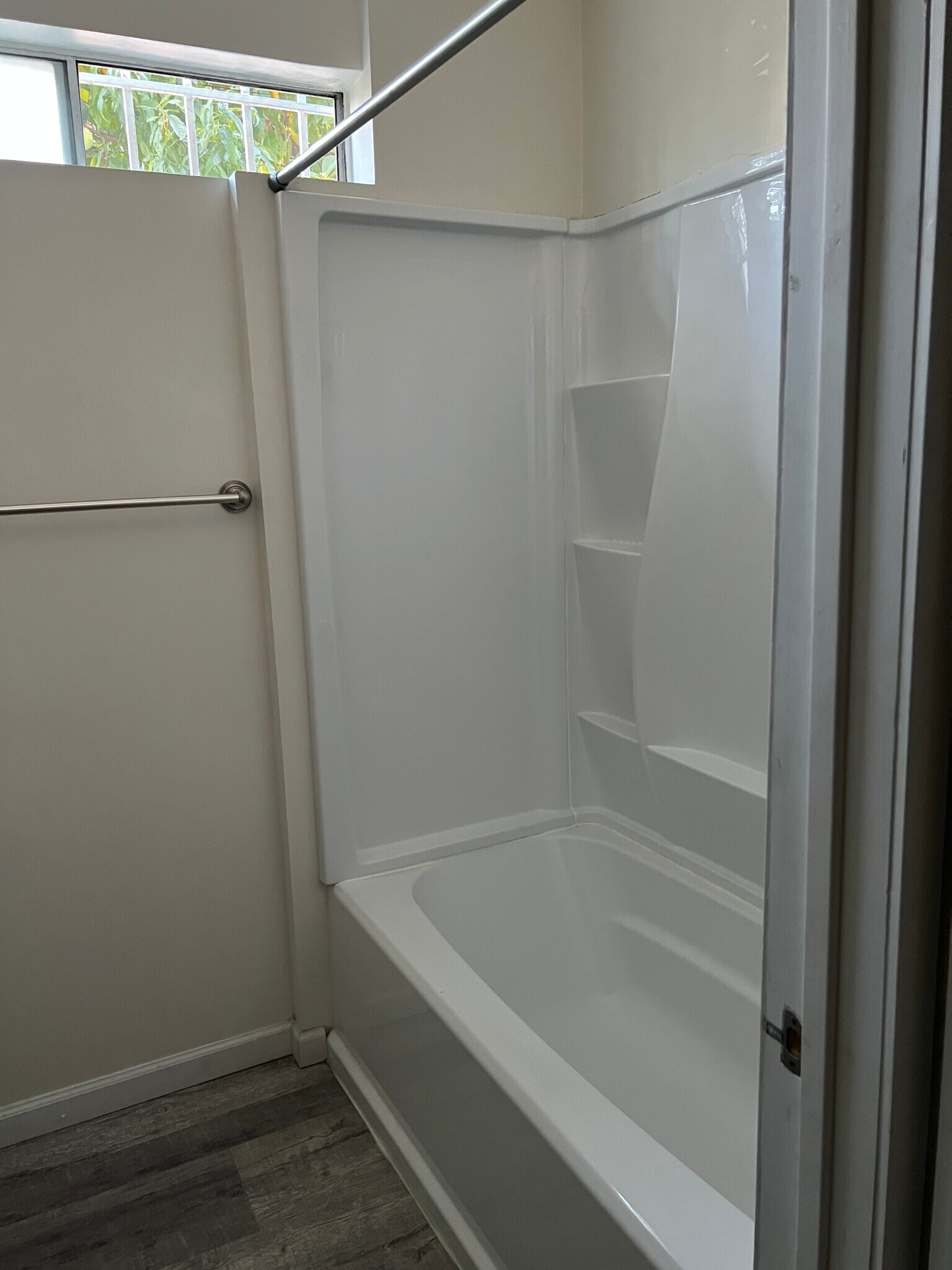 Building Photo - 4417 Avalon Blvd