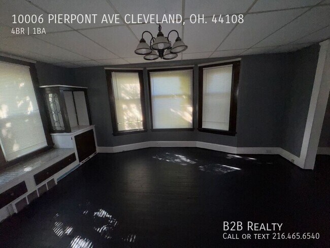 Building Photo - 10006 Pierpont Ave