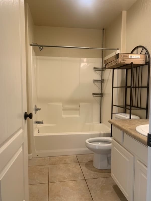 Building Photo - 205 Classick Dr