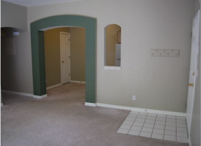 Building Photo - 150 S 800 E