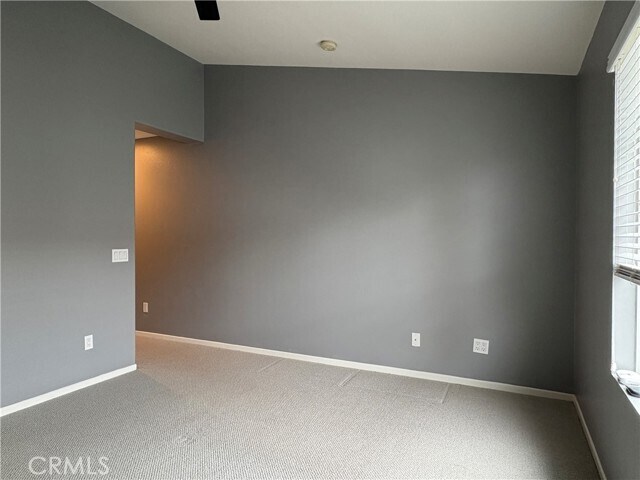 Building Photo - 7 Burlingame Ln