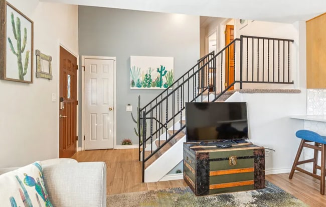 Building Photo - Furnished or Unfurnished House in NE Boulder ~ Cul-De-Sac living!