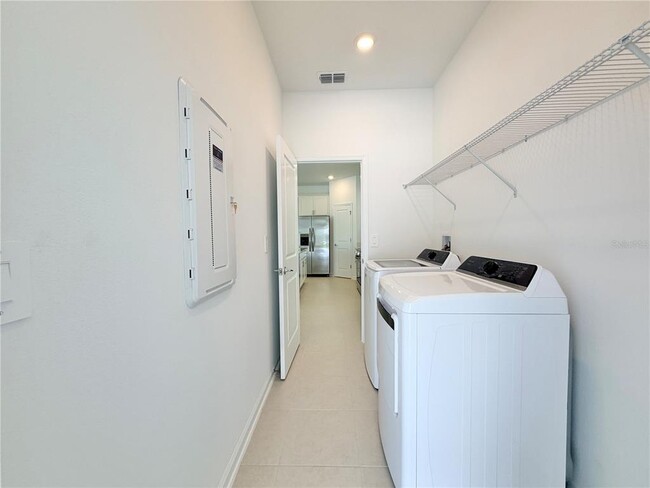 Building Photo - 6089 Meditation Dr