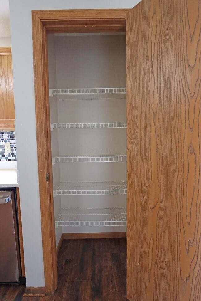 Building Photo - 1417 Wild Oats Dr